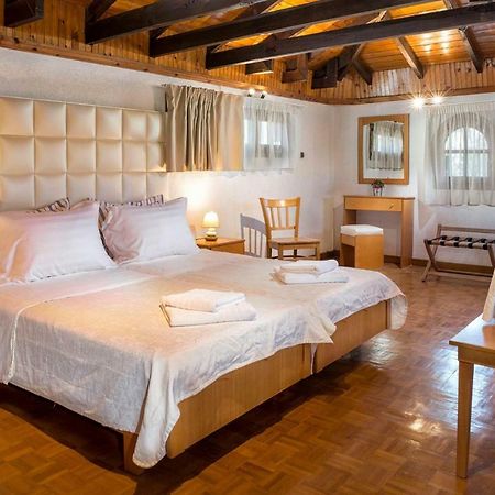 Georgalas Sun Beach Rooms Nea Kallikrateia Екстер'єр фото