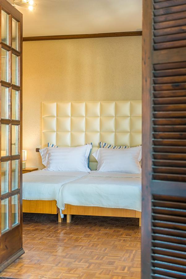 Georgalas Sun Beach Rooms Nea Kallikrateia Екстер'єр фото