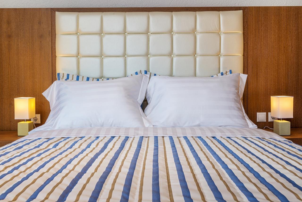Georgalas Sun Beach Rooms Nea Kallikrateia Екстер'єр фото
