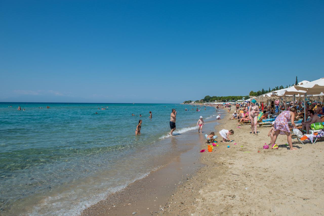 Georgalas Sun Beach Rooms Nea Kallikrateia Екстер'єр фото