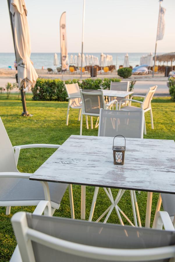 Georgalas Sun Beach Rooms Nea Kallikrateia Екстер'єр фото
