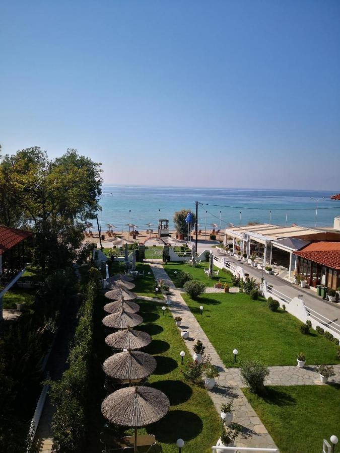 Georgalas Sun Beach Rooms Nea Kallikrateia Екстер'єр фото